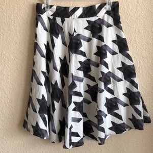 Liz Claiborne Black and White Skirt